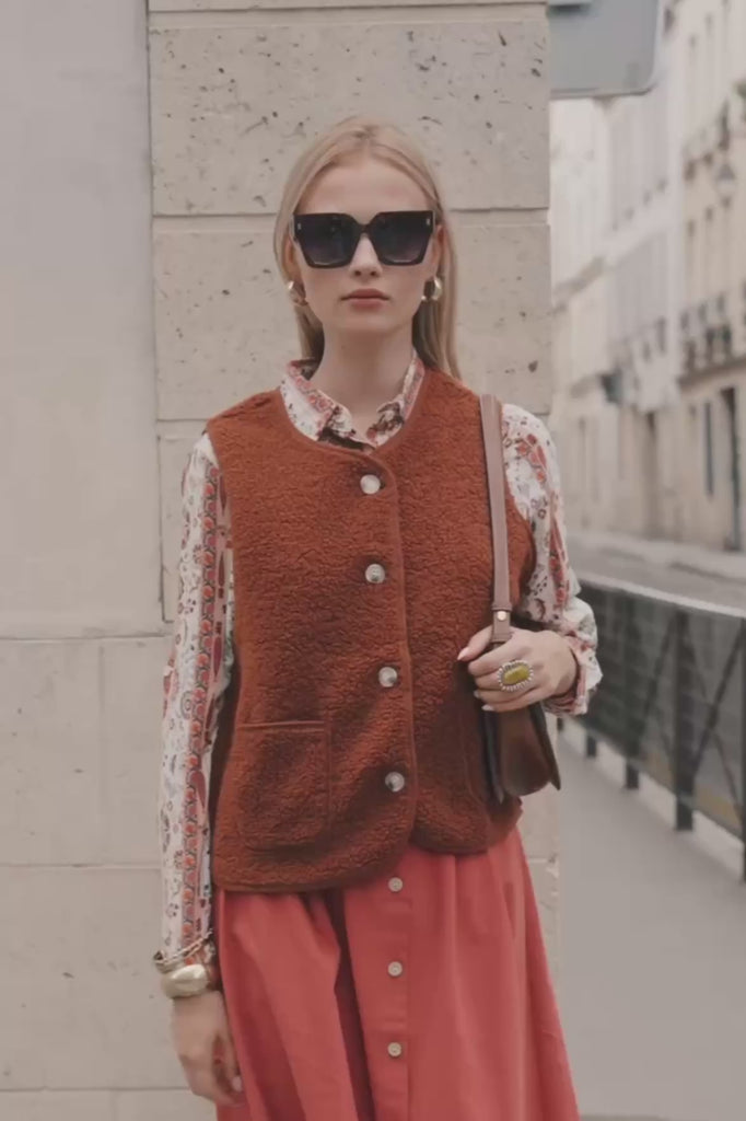 veste_sans_manches_sasha maelle studio paris video